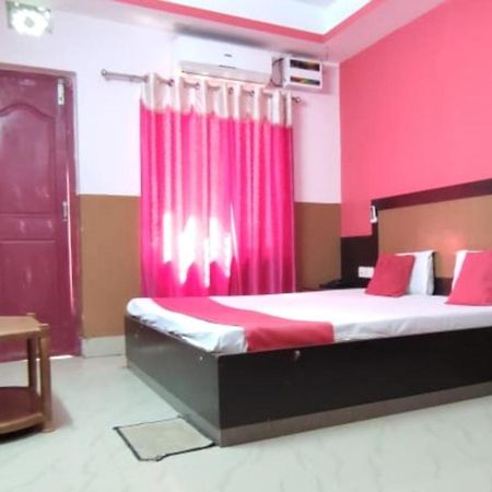 Hotel Samrat Palace Near Puri Sea Beach Best Choice Of Travellers By Morservices Buitenkant foto