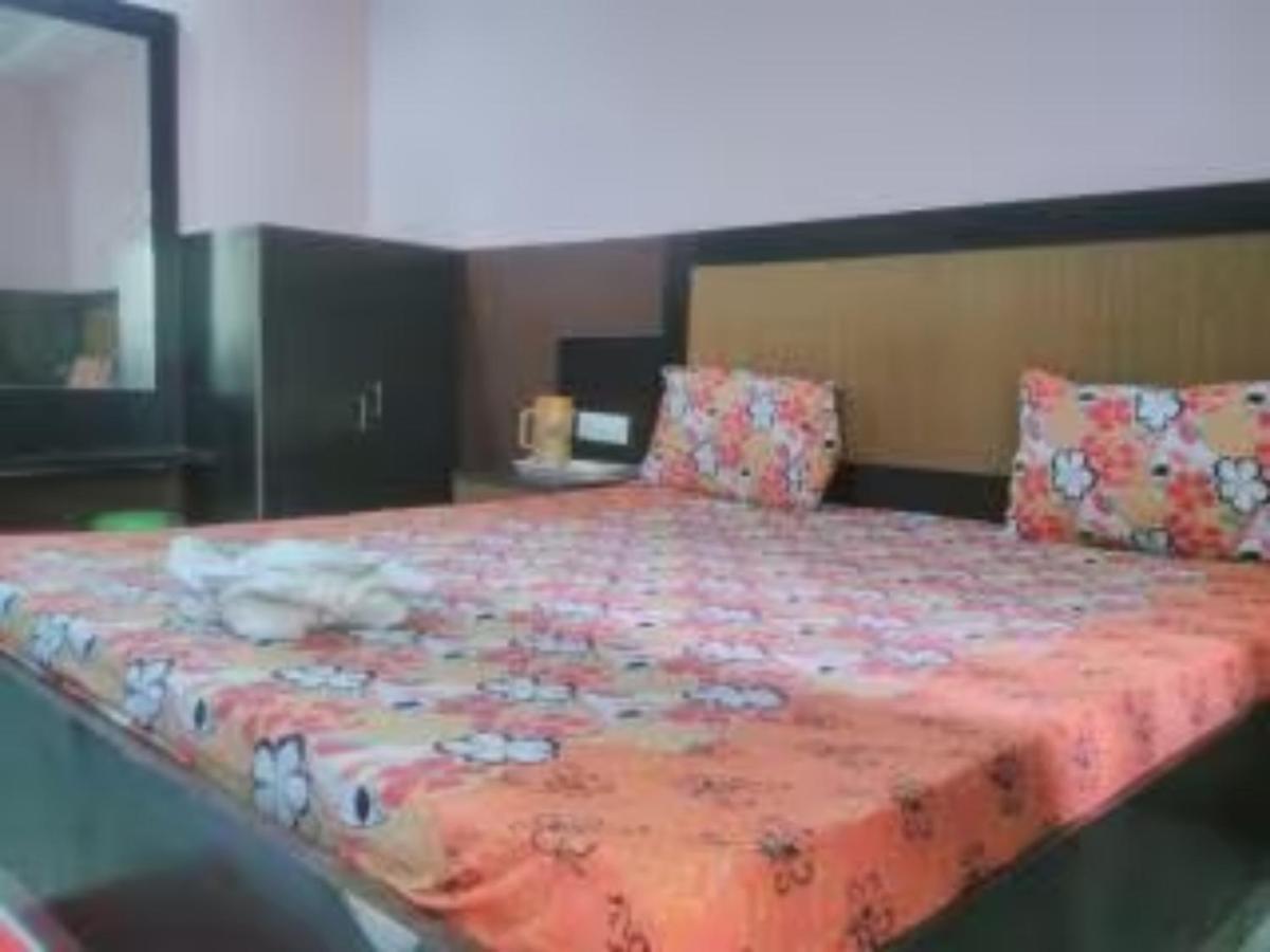 Hotel Samrat Palace Near Puri Sea Beach Best Choice Of Travellers By Morservices Buitenkant foto