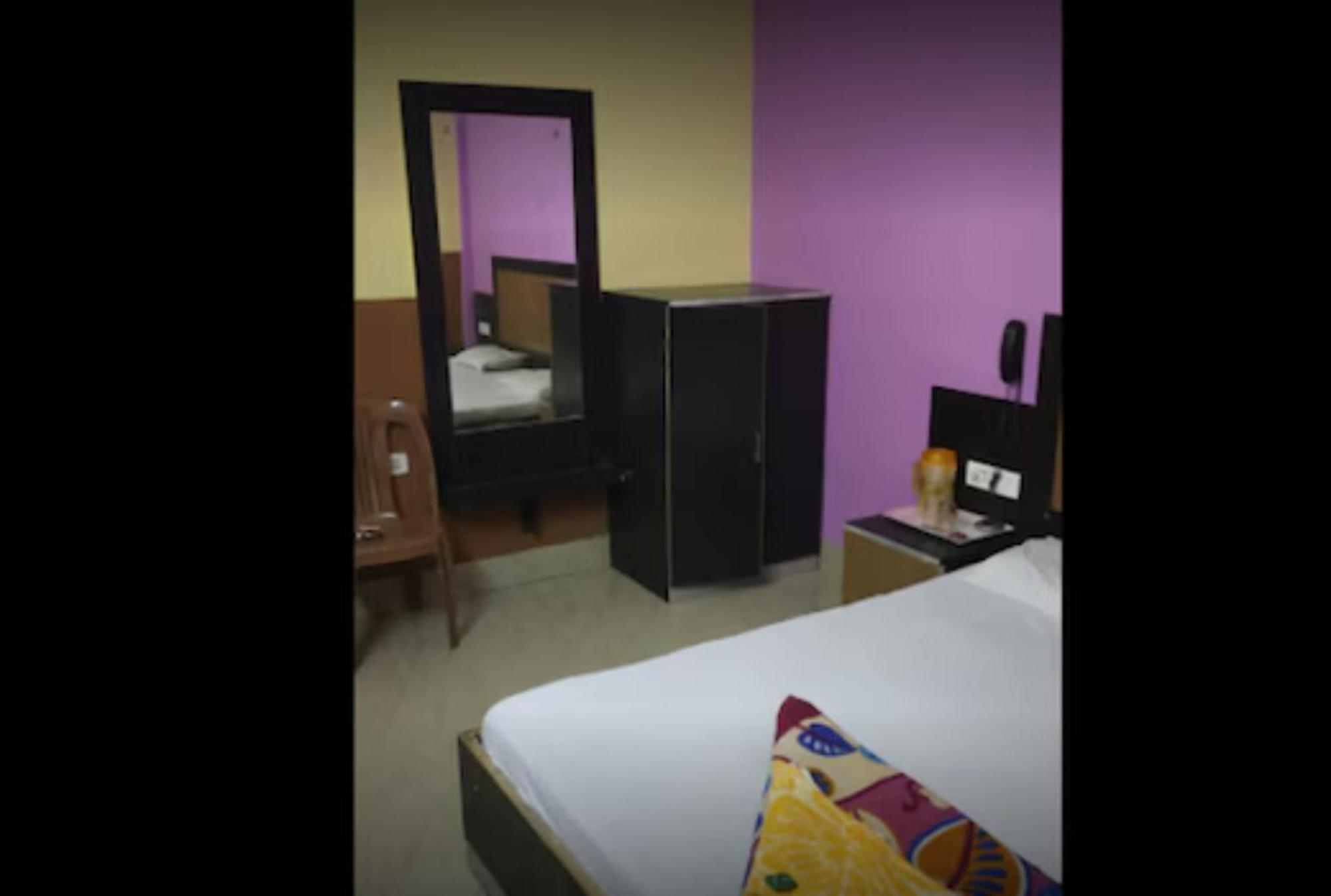 Hotel Samrat Palace Near Puri Sea Beach Best Choice Of Travellers By Morservices Buitenkant foto