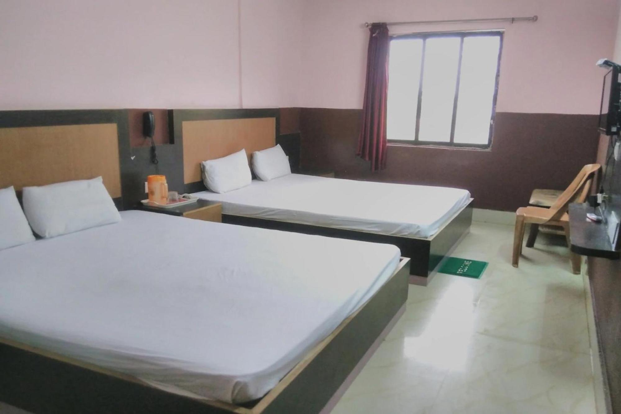 Hotel Samrat Palace Near Puri Sea Beach Best Choice Of Travellers By Morservices Buitenkant foto